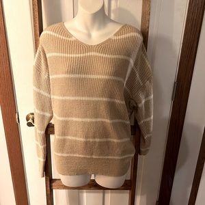 Altar’d State Low Back Sweater Size Medium
